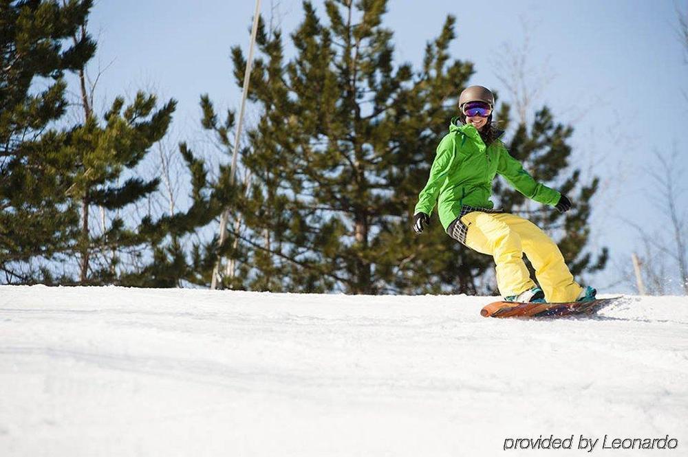 Inn - Blue Mountain Resort ブルー・マウンテンズ エクステリア 写真